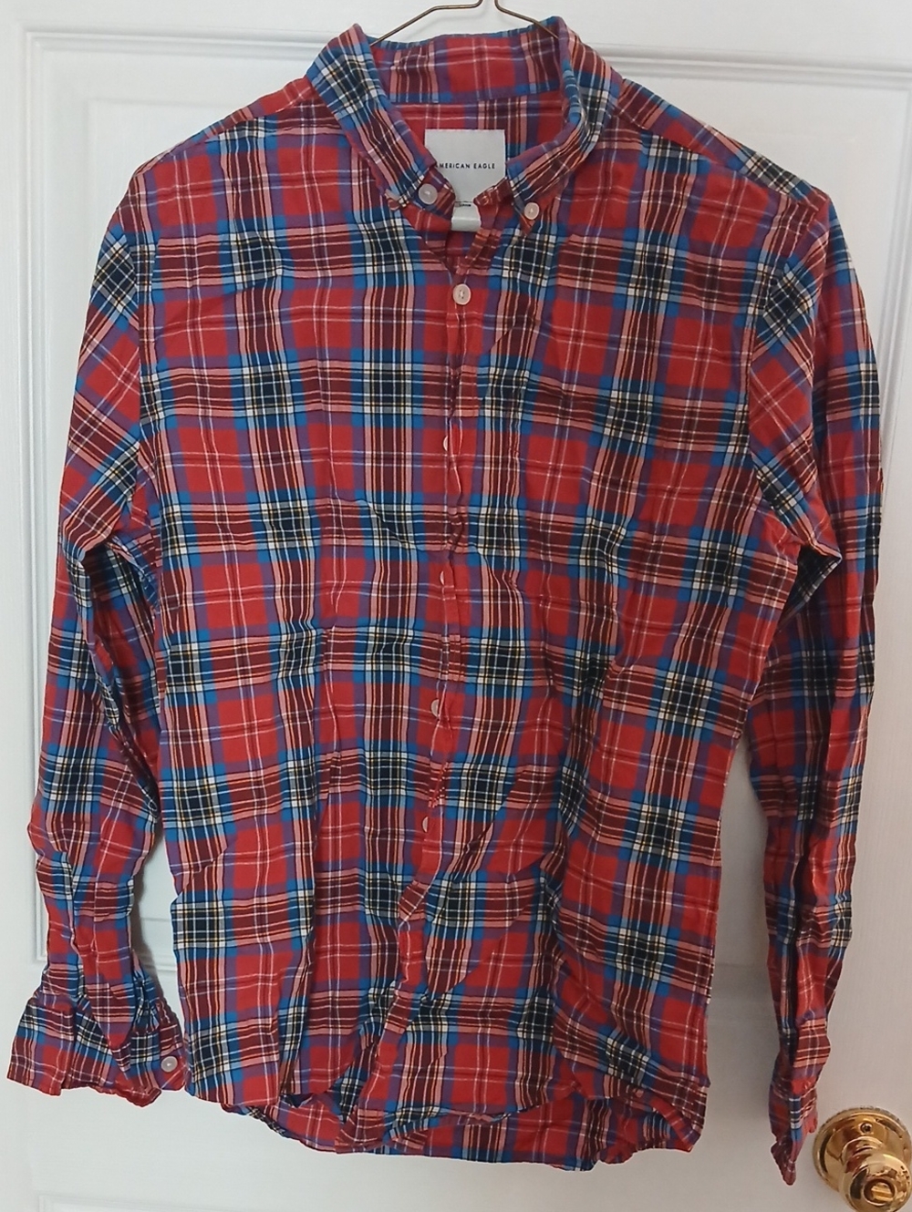 American Eagle Outfitters Red and Blue Plaid Button-Down Shirt